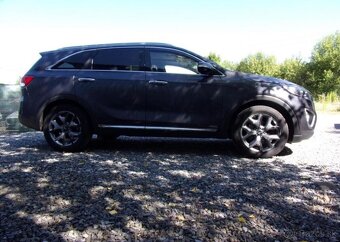 Kia Sorento 2.2CRD147kW4X4 REBEL 122 000KM nafta automat - 4