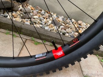 Ebike Santa Cruz Heckler CC NOVY - 4