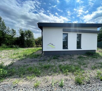 Moderný NOVÝ Dom pod Lesom blízko Mesta, so záhradou 800m2- - 4