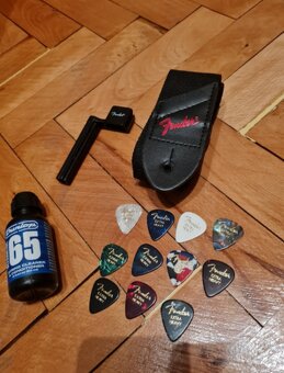 Akustická gitara Fender CD-60S - 4