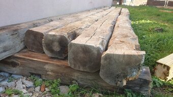 Staré trámy - drevo - hranoly - 4