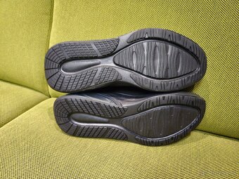 Nové tenisky Puma č.42 - 4