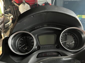 PIAGGIO MP3 300 E5 ARGENTO COMETA - 4