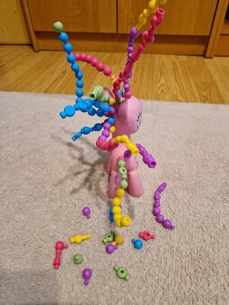 Koník so skladačkami - 4