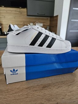 Adidas Superstar G/W - 4