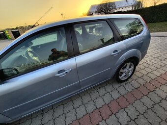 Ford FOCUS 1.6 tdci - 4