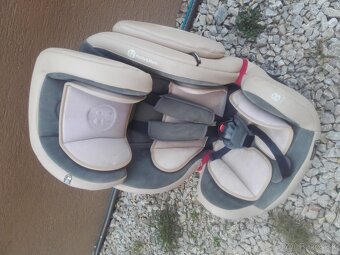 Autosedačka s Isofixom Petite mars - 4