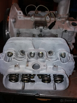 VW chrobák - motor 1200 ccm po GO - 4