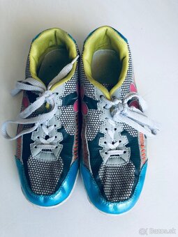 Tenisky halové Butterfly na stolný tenis vel 38 - 4