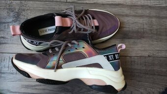Fialové ružové tenisky Steve Madden Ajax veľ. 38
- 4