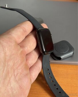 Apple Watch 10 42mm GPS MIDNIGHT - nové, záruka - 4