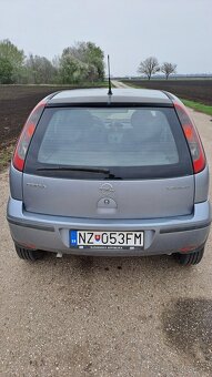 Opel Corsa C 1.4 16V Twinport - 4