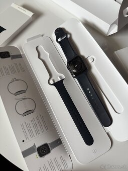 Apple watch SE 44mm Midnight Sport Band GPS - 4