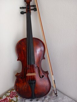 PONUKA ,PREDAM STARÚ VIOLU BEZ PRASKLIN - 4