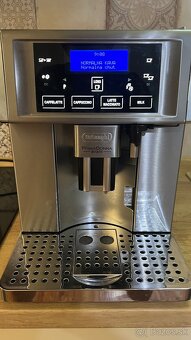 Kávovar DeLonghi PrimaDonna avant ESAM 6750 - 4
