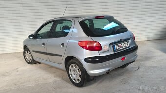 Peugeot 206 1.1 - 4