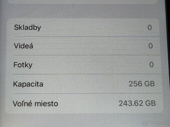 Apple Iphone SE 2022 256Gb product red - Pekný stav - 4