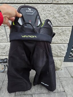 Hokejové nohavice Junior M - Bauer Vapor 3X - 4