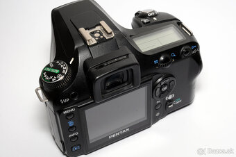 PENTAX K100D (telo) - 4