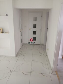 Na predaj: Rodinný dom po rozsiahlej rekonštrukcii – Sečovce - 4