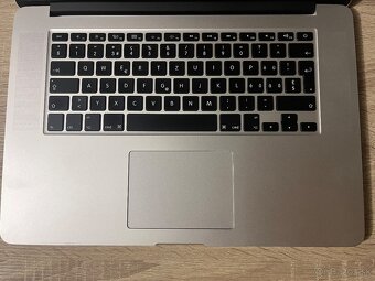 MacBook Pro 15inch 2015 / 16GB/500GB Nova batéria TOP stav - 4