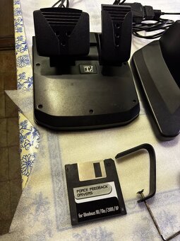 VOLANT COMPRESSOR SUPREME HY-822 - 4