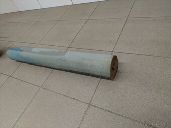 Valec z dopravnikoveho pasu - 4