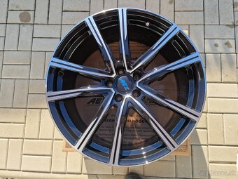 AEZ Montreal 8,5x20 5x112 black polished - 4