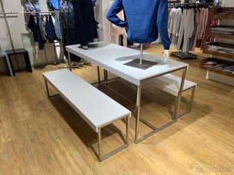 Prezentačná súprava stôl + 2 lavice - 4