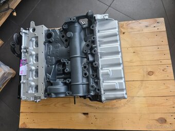 MOTOR CUPA 2,0 TDI 135KW - 4