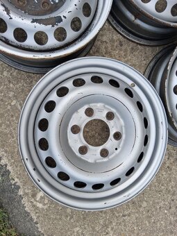 Predam plech disky na MB Sprinter  W 907,16 zoll - 4