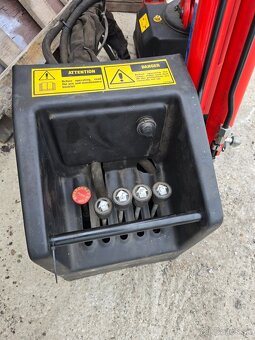 Predam hydraulicku ruku maxilift 130D - [1 - 4