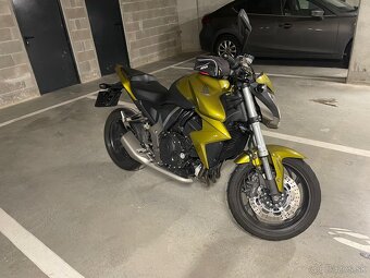 Honda CB1000R - 4