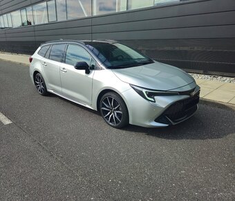 Toyota Corolla Combi 2.0 Hybrid GR Sport + Dynamic - 4