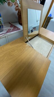 REZERVOVANE//Písací / kozmetický stôl IKEA - 4