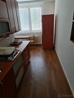 Na prenájom 2 izb. byt. - 4