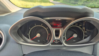 Ford Fiesta - 4