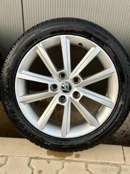 Zimna sada kolies Škoda 225/45 R17 - 4