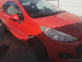 Peugeot 207 1.4 benzin 54kw 3 dverovy - 4