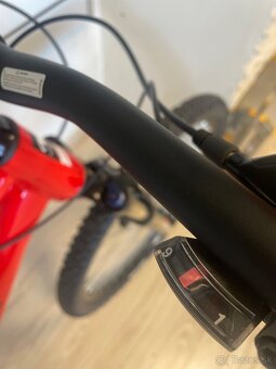 Predám nový horský bicykel 27,5 kolesá rám 20 palcov Vedora - 4