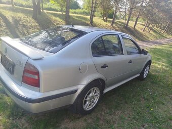 Škoda Octavia 1.6 benzín 55kW - 4