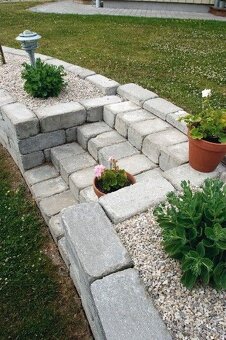 Gabiónový plot, svahové tvárnice - 4