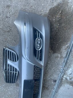 Mercedes w211 e class naraznik maska facelift - 4