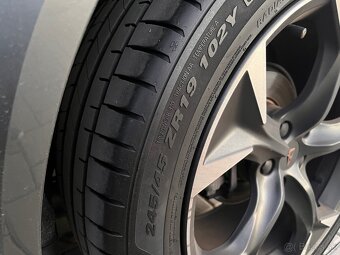 Predam letne pneu kumho 245/45 r19 - 4