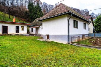 GIRALTOVCE-veľký pozemok 2.196 m2, podpivničený dom, 3xizba - 4