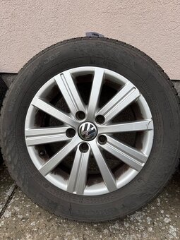 Hliníkové disky VW so zimnými pneumatikami . - 4