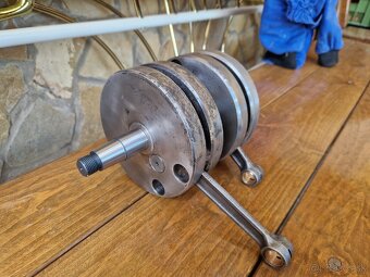 Jawa 350 kľukový hriadeľ, 16mm - 4