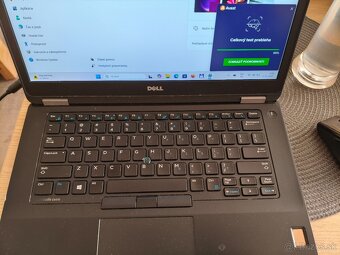 Dell Latitude E5470 - 4