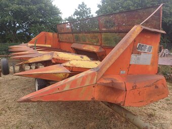 Predám poľnohospodársku techniku - 4