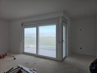 CHORVÁTSKO - Nové apartmány v pokojnej lokalite - SABUNIKE,  - 4